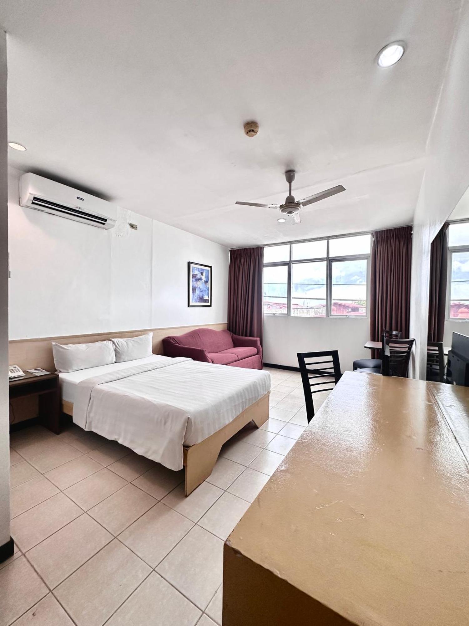 סבו Hotel Pier Cuatro מראה חיצוני תמונה